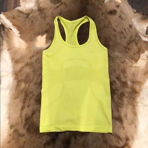 Lululemon Tank